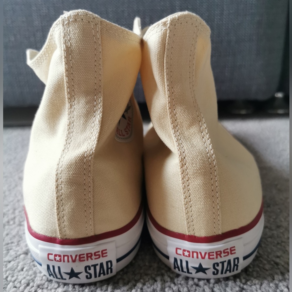 NEW Converse Chuck Taylor All Star High Classic Light Yellow Sneakers Sz13 - Picture 4 of 7